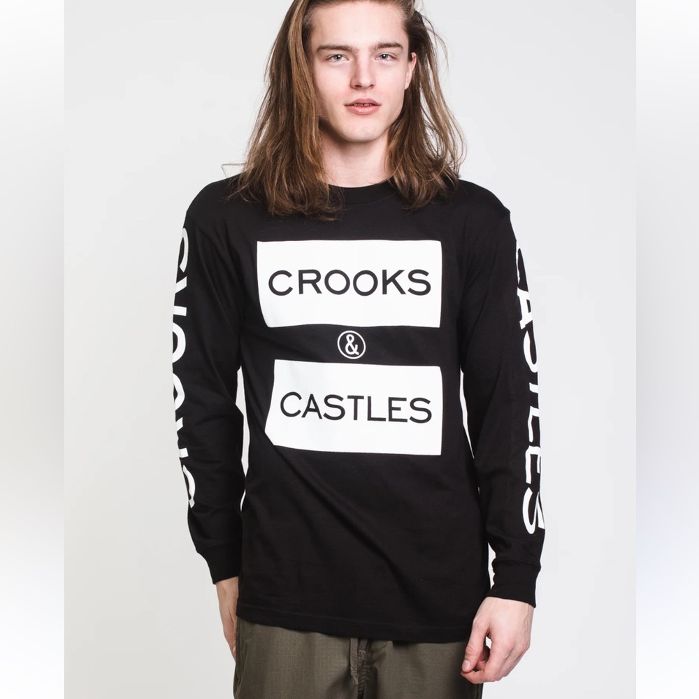 NWOT-CROOKS & CASTLES Long-sleeved shirt